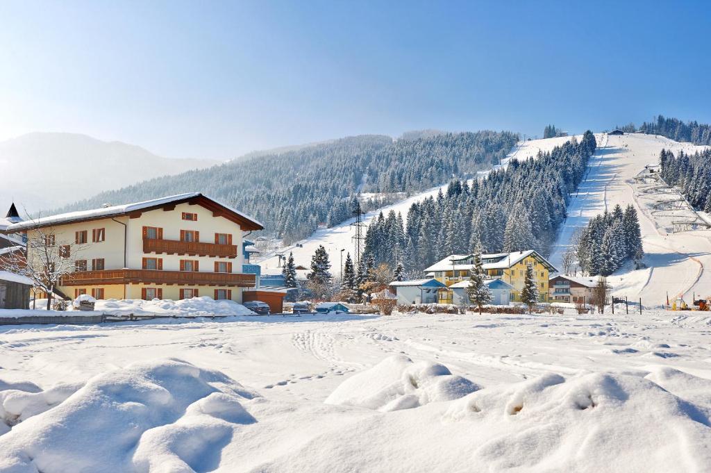 Hotel Laerchenhof Flachau Exterior foto